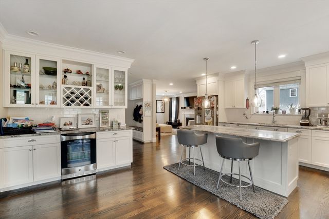 31 Kappius Path, Newton, MA 02459
