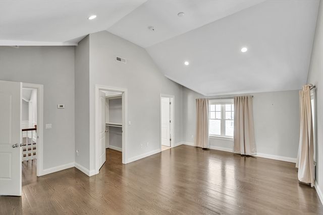 31 Kappius Path, Newton, MA 02459