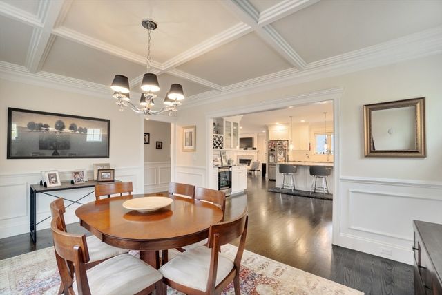 31 Kappius Path, Newton, MA 02459