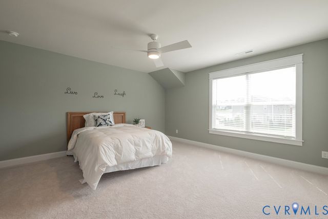 15912 Scarlet Coat Dr, Moseley, VA 23120