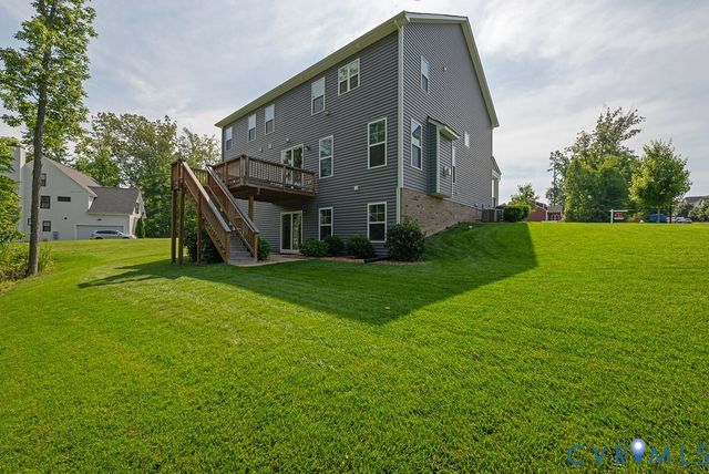 15912 Scarlet Coat Dr, Moseley, VA 23120