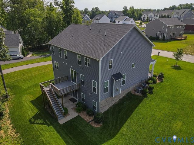 15912 Scarlet Coat Dr, Moseley, VA 23120