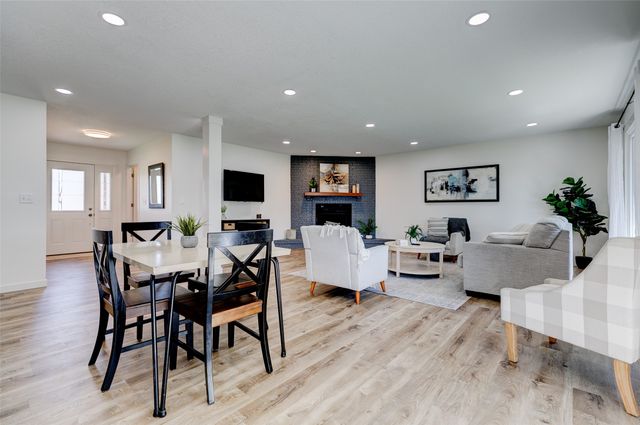 645 7th Street, Waukee, IA 50263
