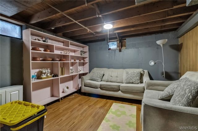 6428 John, Niagara Falls, NY 14304