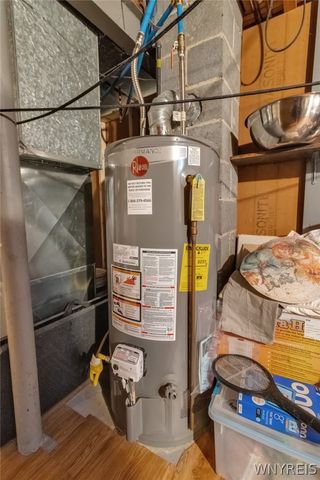 6428 John, Niagara Falls, NY 14304