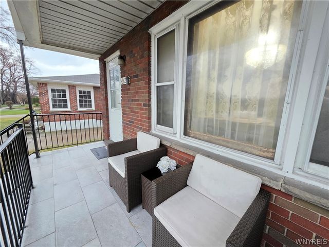 6428 John, Niagara Falls, NY 14304