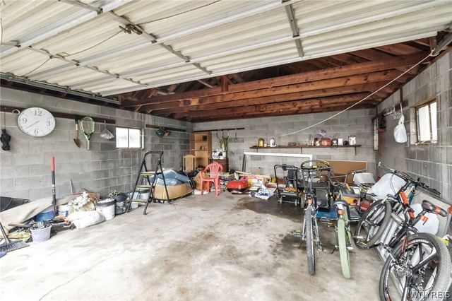 6428 John, Niagara Falls, NY 14304