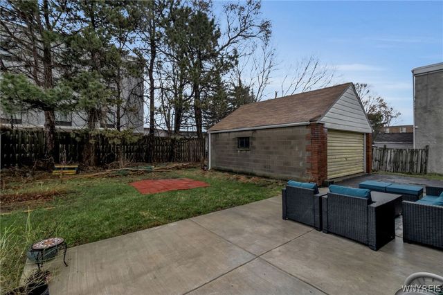 6428 John, Niagara Falls, NY 14304