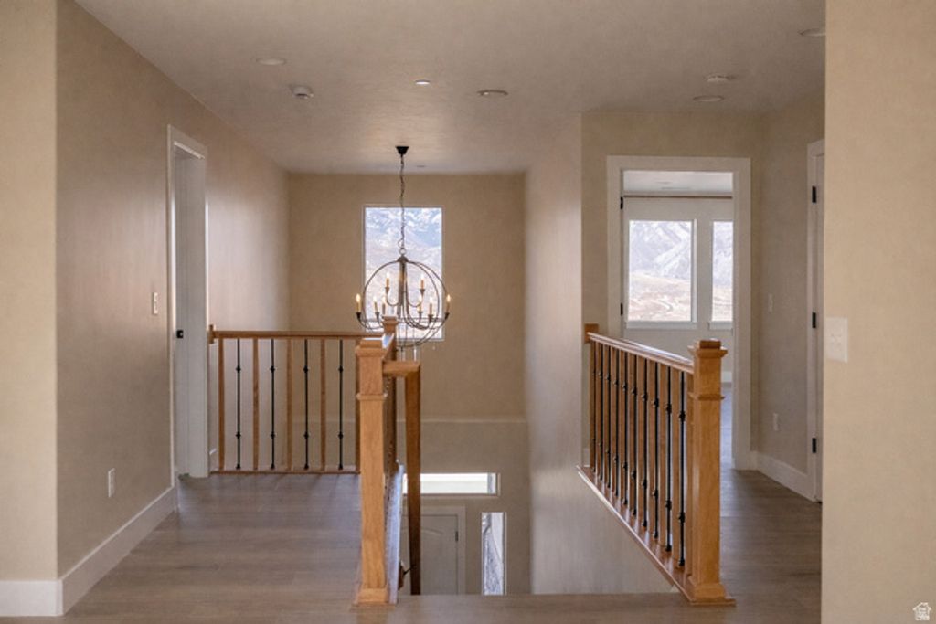 Image 15 of property listing at 15866 S MERCER CV, Draper, UT 84020