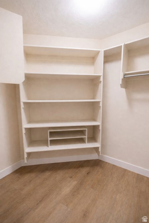 Image 28 of property listing at 15866 S MERCER CV, Draper, UT 84020