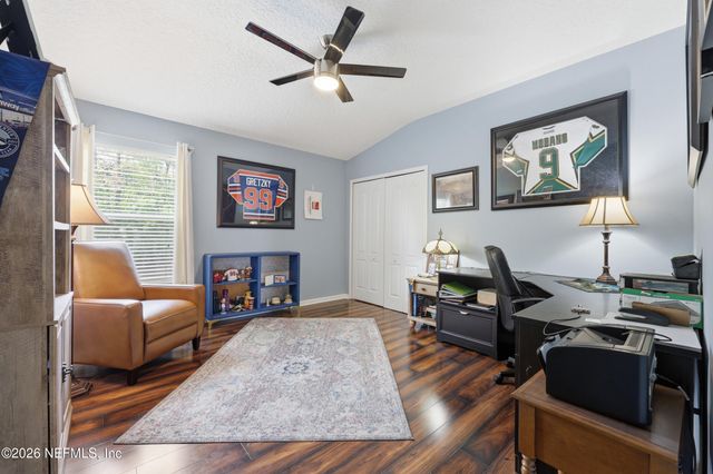 2532 CRESTDALE Court, Middleburg, FL 32068