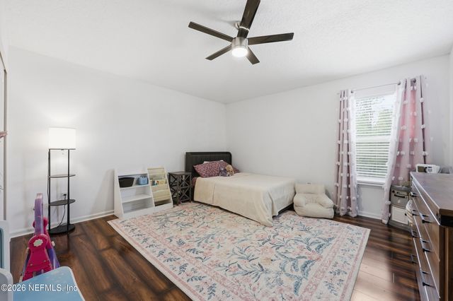 2532 CRESTDALE Court, Middleburg, FL 32068