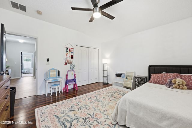 2532 CRESTDALE Court, Middleburg, FL 32068