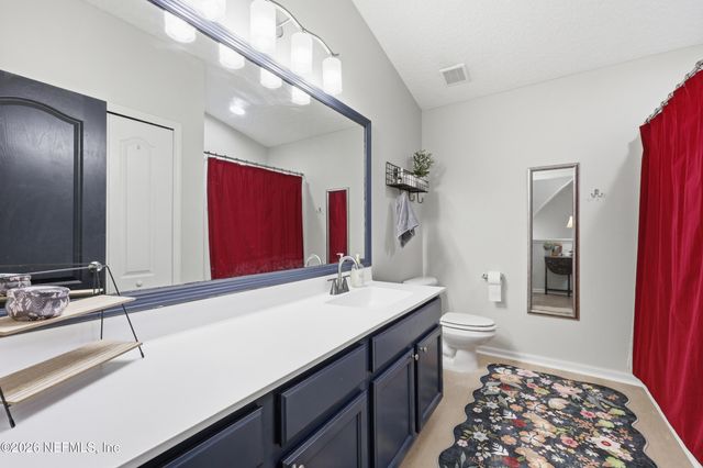 2532 CRESTDALE Court, Middleburg, FL 32068