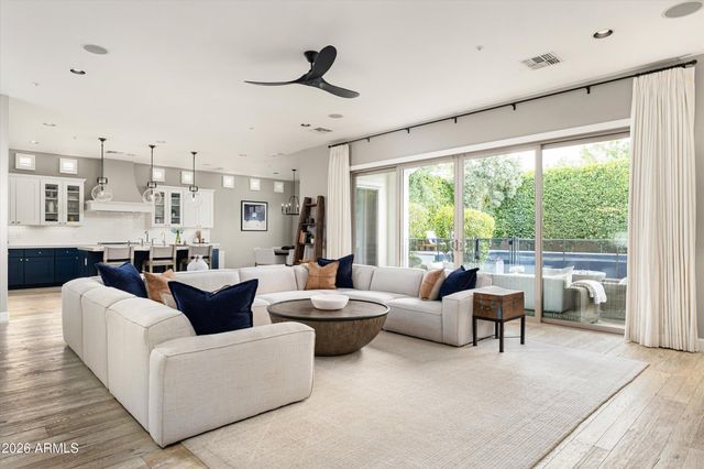 7624 E SOLANO Drive, Scottsdale, AZ 85250