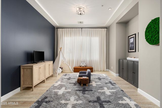7624 E SOLANO Drive, Scottsdale, AZ 85250