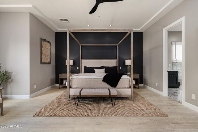 7624 E SOLANO Drive, Scottsdale, AZ 85250
