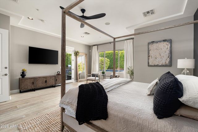 7624 E SOLANO Drive, Scottsdale, AZ 85250