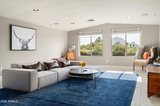 7624 E SOLANO Drive, Scottsdale, AZ 85250