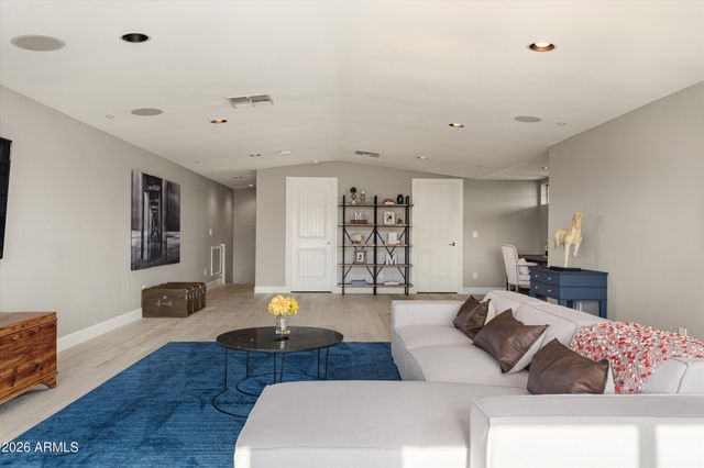 7624 E SOLANO Drive, Scottsdale, AZ 85250