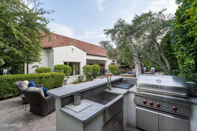 7624 E SOLANO Drive, Scottsdale, AZ 85250