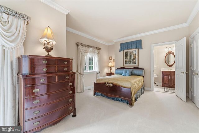 22030 WATSON RD, Leesburg, VA 20175