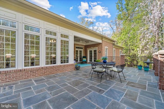 22030 WATSON RD, Leesburg, VA 20175