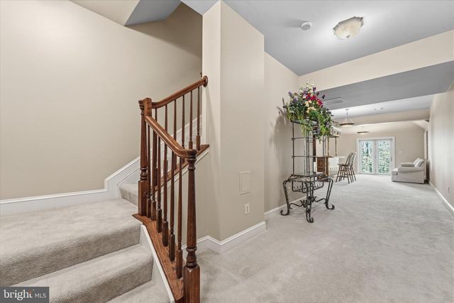 22030 WATSON RD, Leesburg, VA 20175