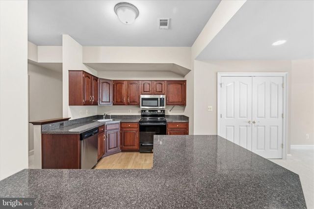 22030 WATSON RD, Leesburg, VA 20175