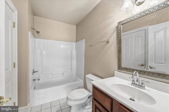 22030 WATSON RD, Leesburg, VA 20175
