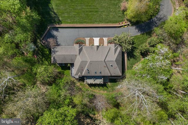 22030 WATSON RD, Leesburg, VA 20175