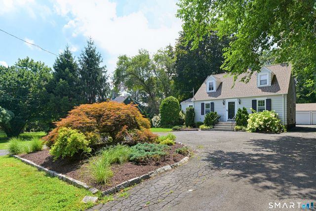 1923 Huntington Turnpike, Trumbull, CT 06611