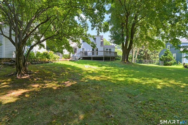 1923 Huntington Turnpike, Trumbull, CT 06611
