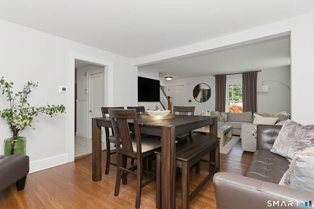 1923 Huntington Turnpike, Trumbull, CT 06611