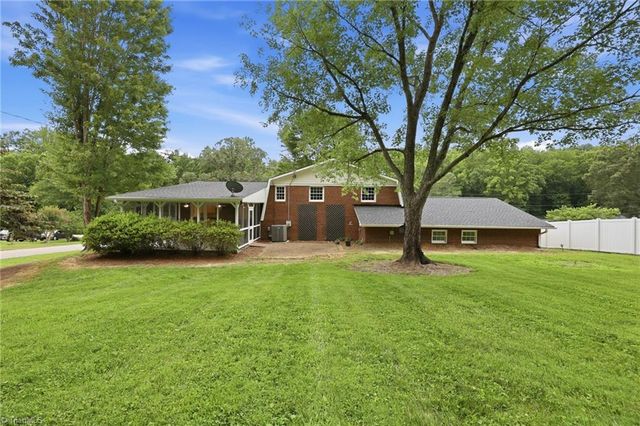 201 Jones Drive, Winston-salem, NC 27107