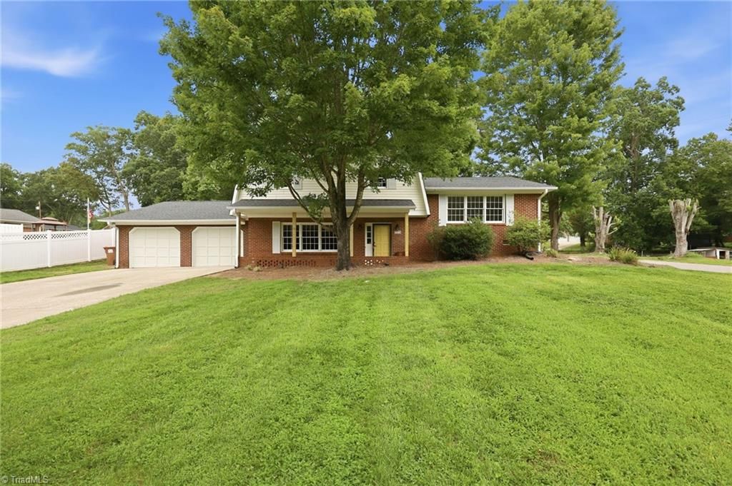 201 Jones Drive, Winston-salem, NC 27107