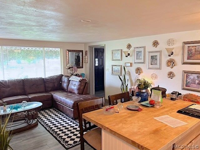 28 S Davis Street, Beverly Hills, FL 34465