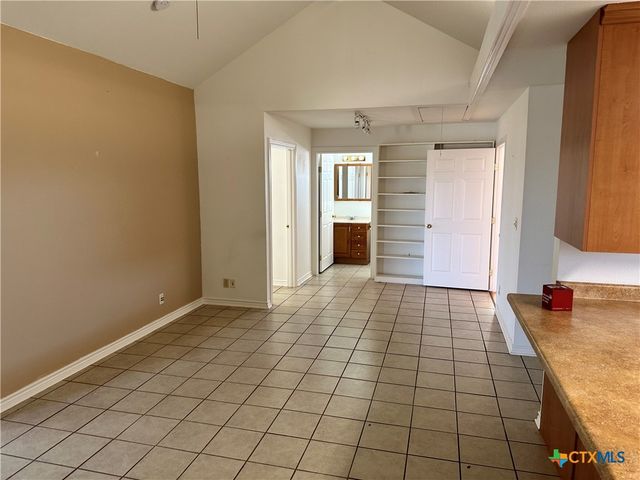 21464 Horned Frog Road, Salado, TX 76571