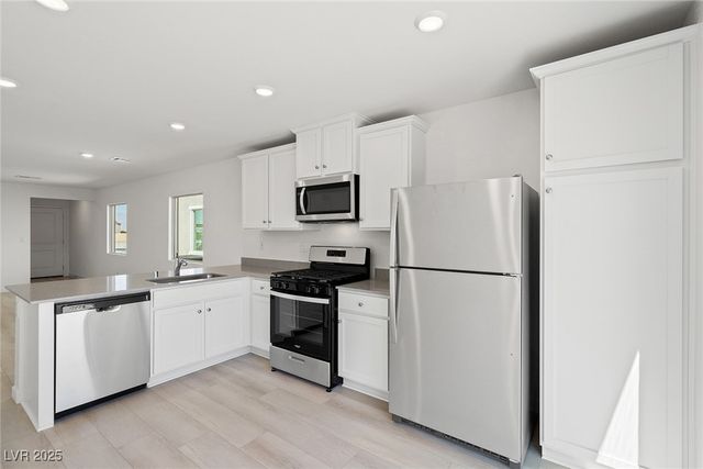 6788 Magnolia River Avenue, Las Vegas, NV 89156