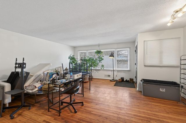 4001 5th Avenue S, Minneapolis, MN 55409