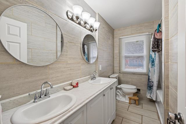 4001 5th Avenue S, Minneapolis, MN 55409