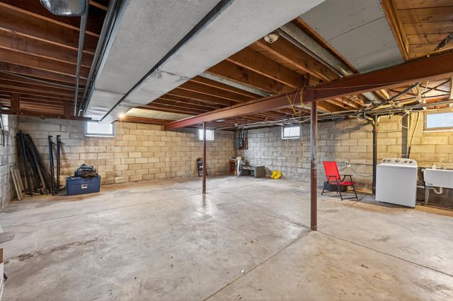 4001 5th Avenue S, Minneapolis, MN 55409