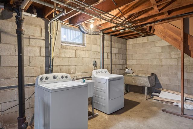 4001 5th Avenue S, Minneapolis, MN 55409