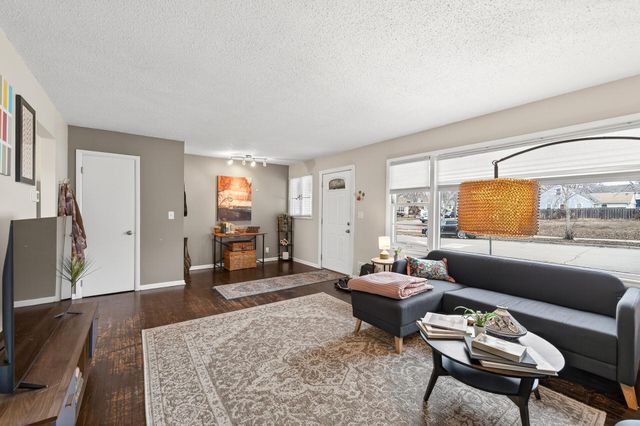 4001 5th Avenue S, Minneapolis, MN 55409