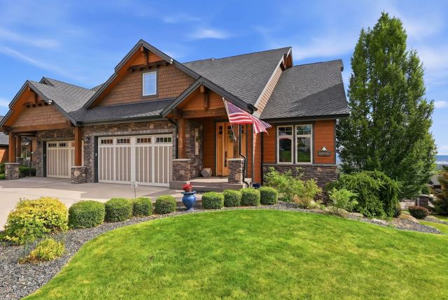 8924 E Courtview Ln, Spokane, WA 99217
