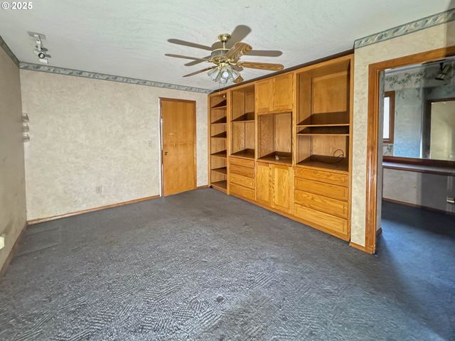 10588 Se 96TH Ave, Happy Valley, OR 97086