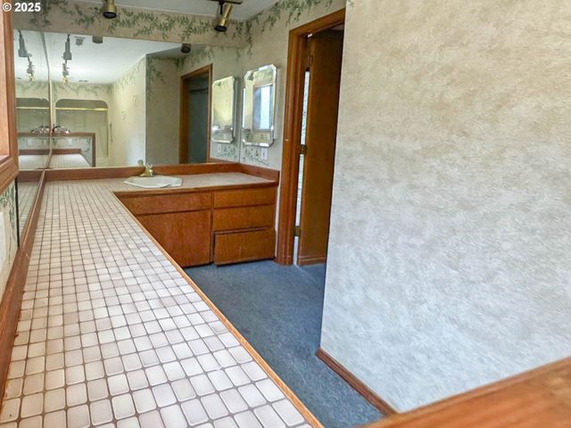 10588 Se 96TH Ave, Happy Valley, OR 97086