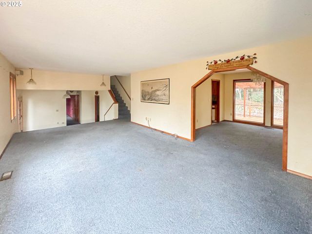 10588 Se 96TH Ave, Happy Valley, OR 97086