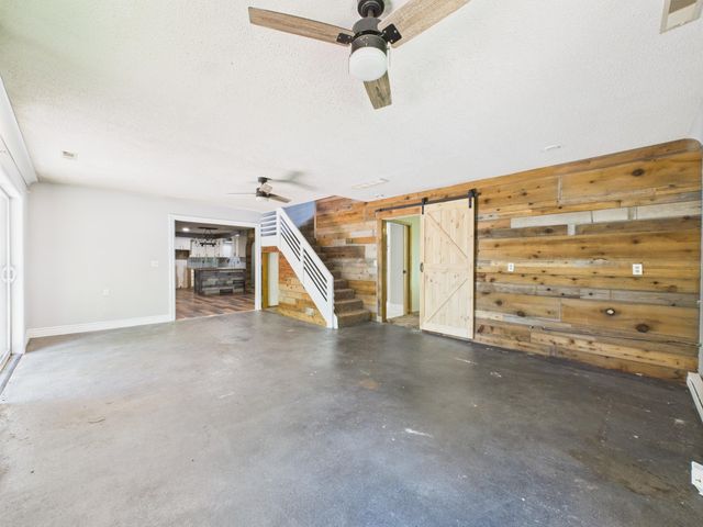 7000 W Ocieo St, Wichita, KS 67205