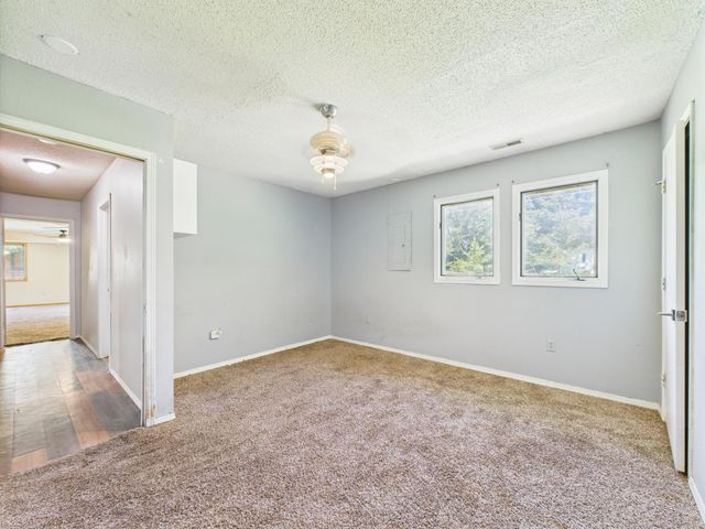 7000 W Ocieo St, Wichita, KS 67205